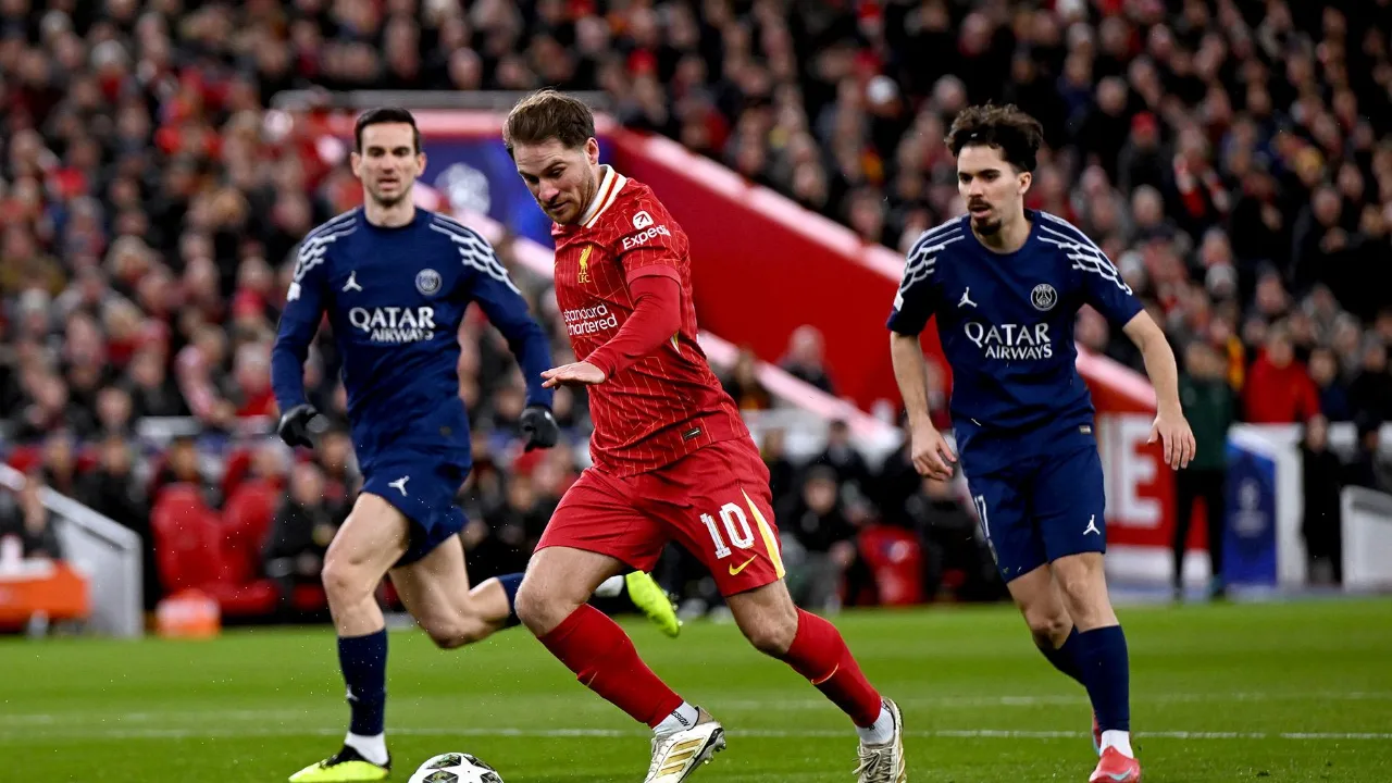 Điểm nóng sân cỏ PSG vs Liverpool