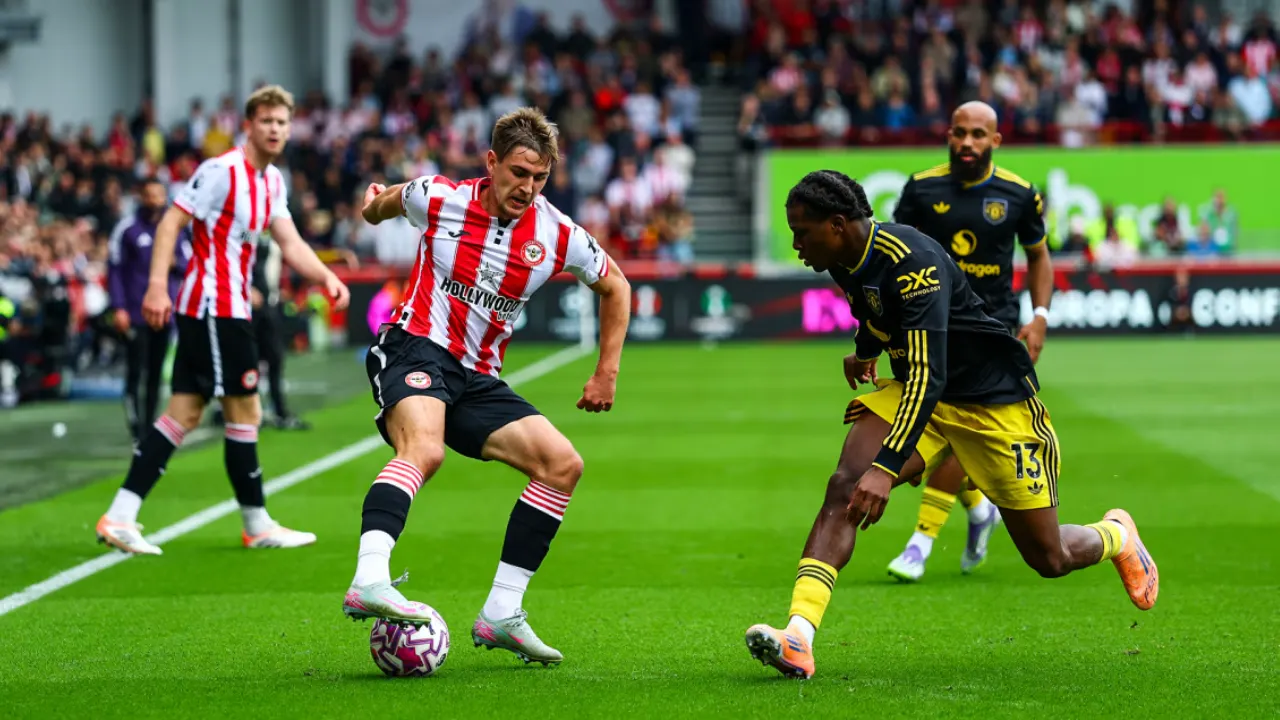Điểm nóng sân cỏ trận Manchester United vs Brentford